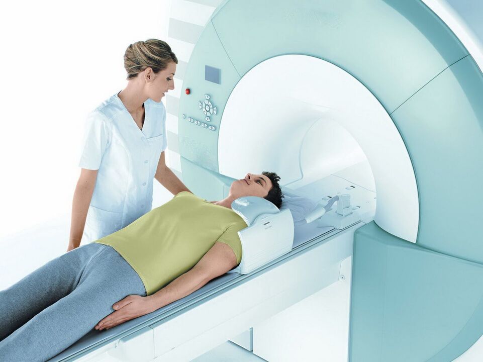 Resonancia magnética para diagnosticar osteocondrosis. 