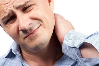 Las razones para el desarrollo de la osteocondrosis cervical